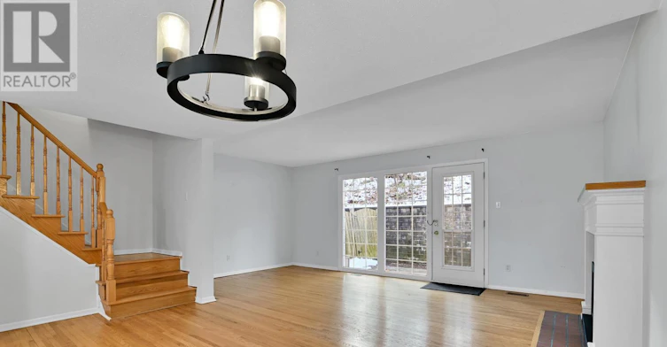 884 Walkley Road, Ottawa, ON, K1V 6R5 - 7
