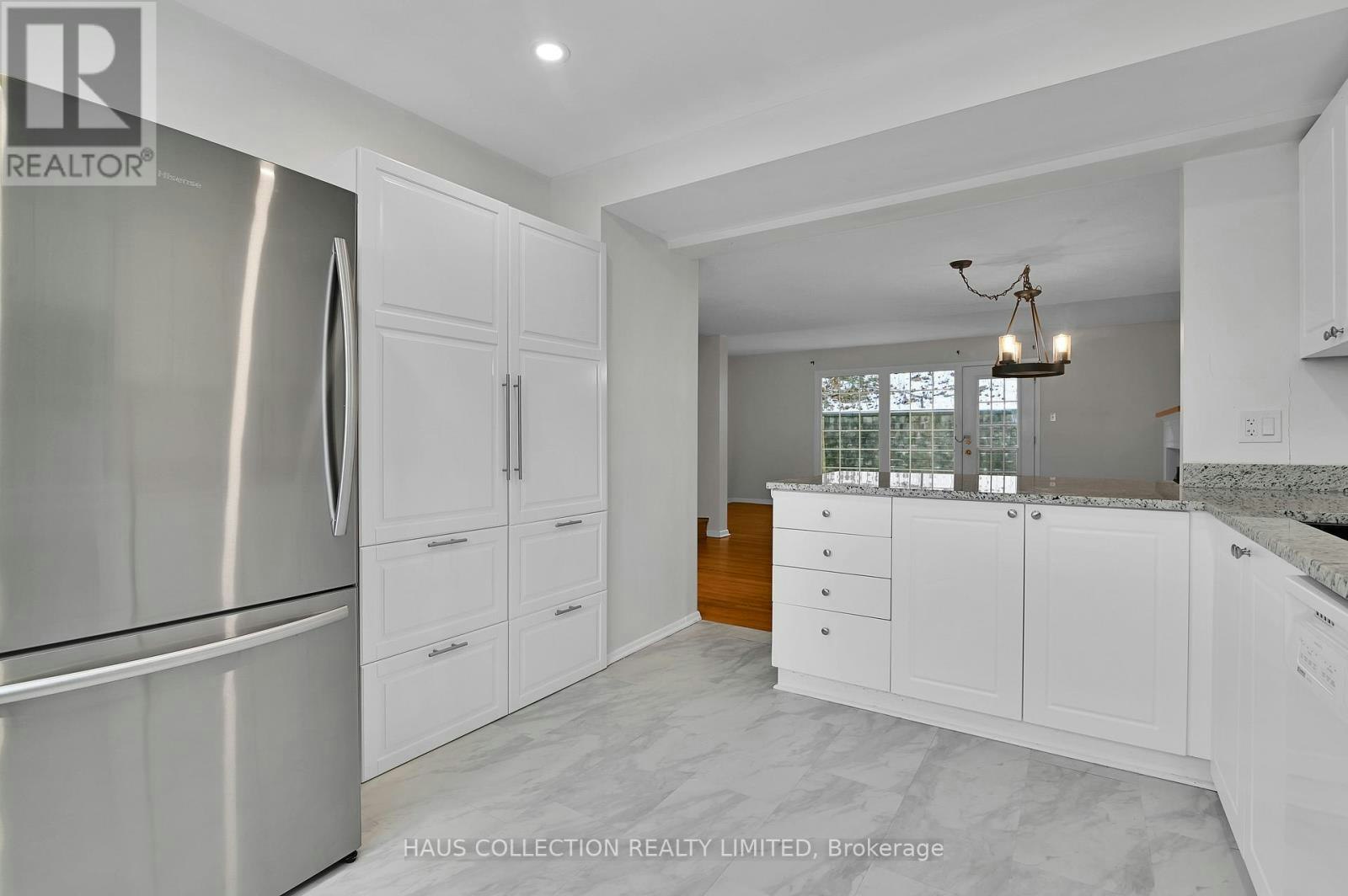 884 Walkley Road, Ottawa, ON, K1V 6R5 - 12