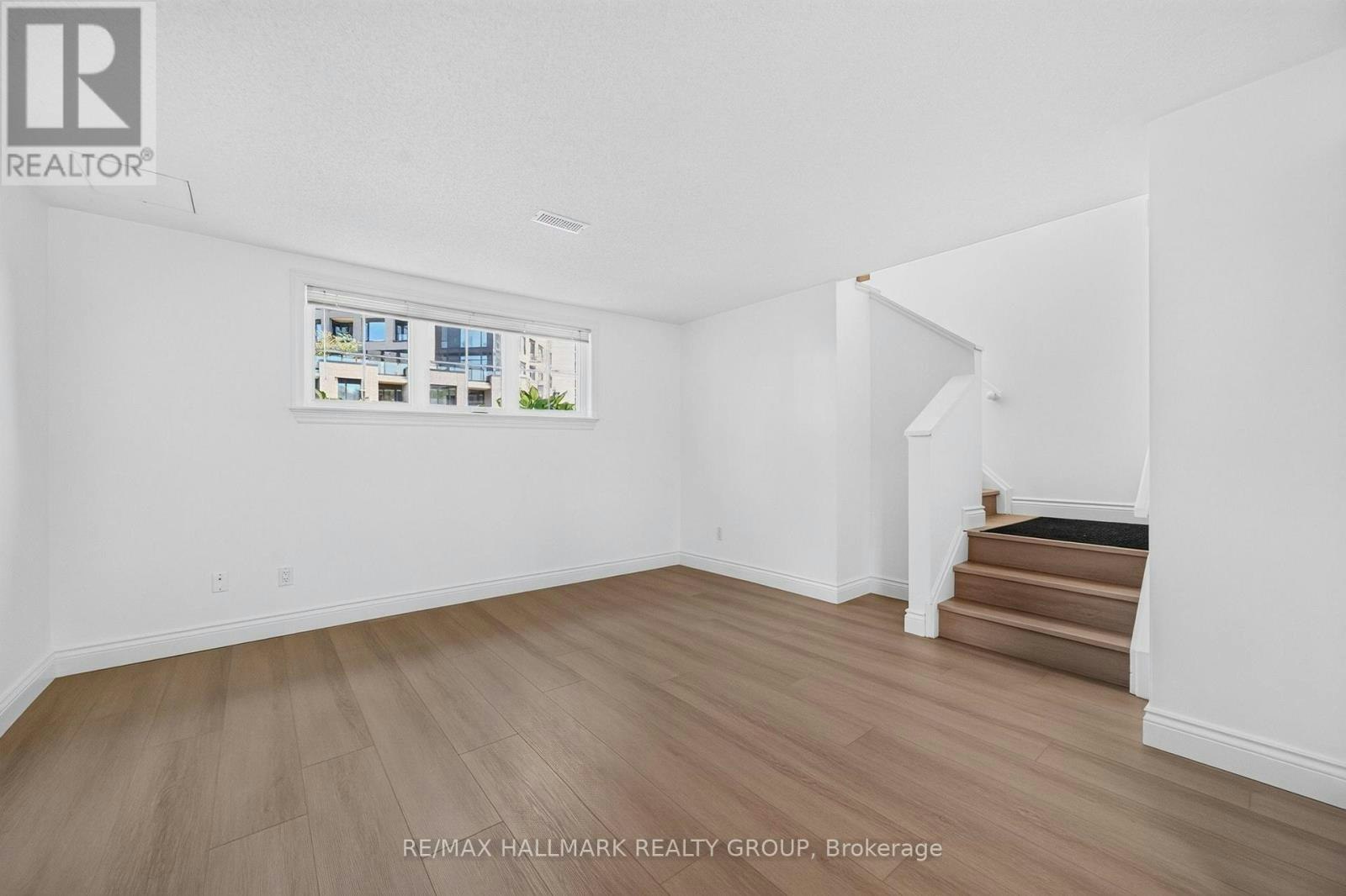 44 Centrepointe Drive, Ottawa, ON, K2G 6J5 - 13