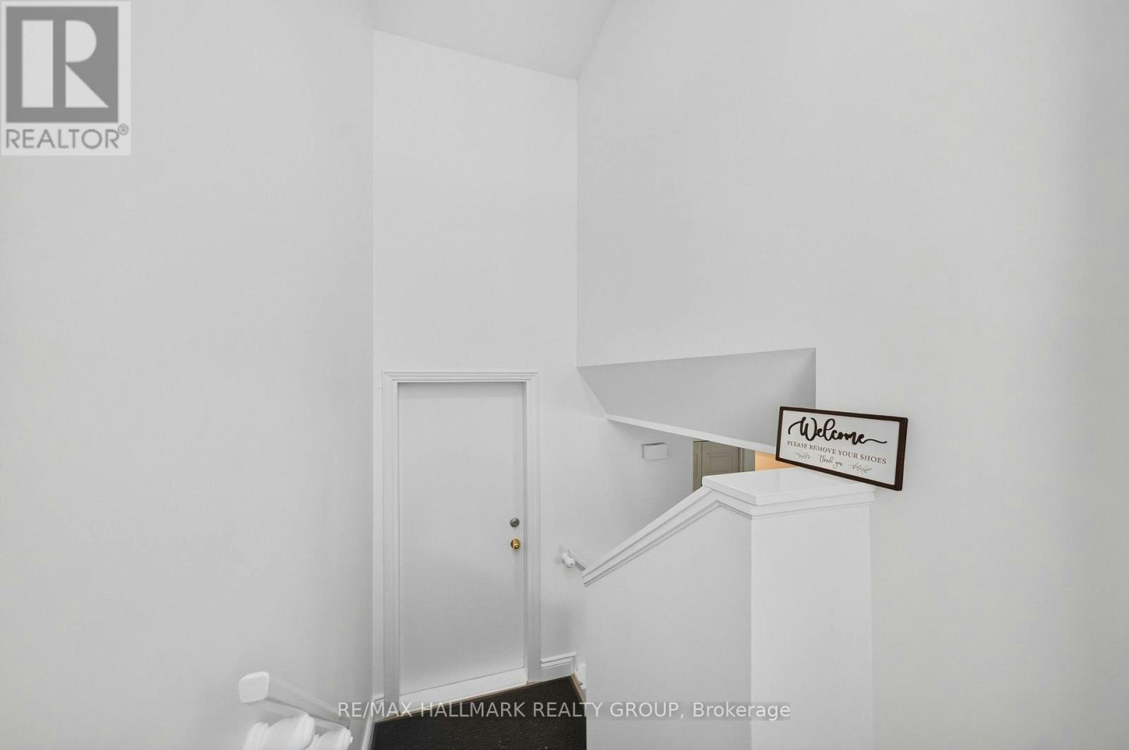 44 Centrepointe Drive, Ottawa, ON, K2G 6J5 - 7