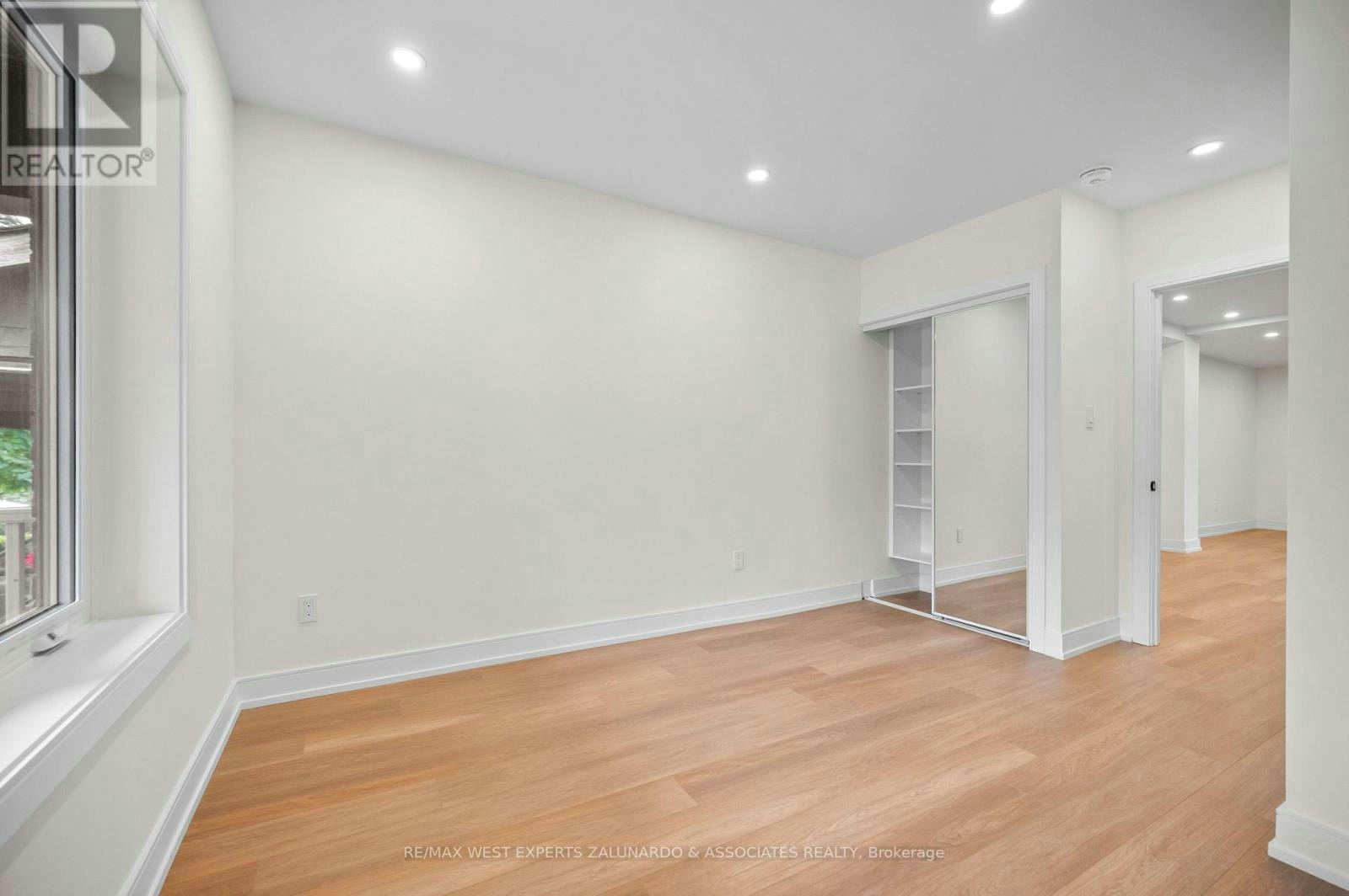 2-412 Glenholme Avenue, Toronto, ON, M6E 3E7 - 14