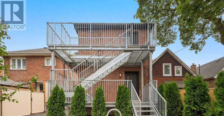 2-412 Glenholme Avenue, Toronto, ON, M6E 3E7 - 21