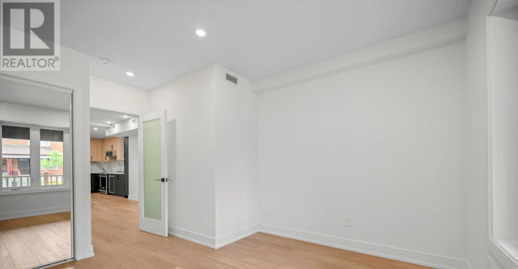 2-412 Glenholme Avenue, Toronto, ON, M6E 3E7 - 13