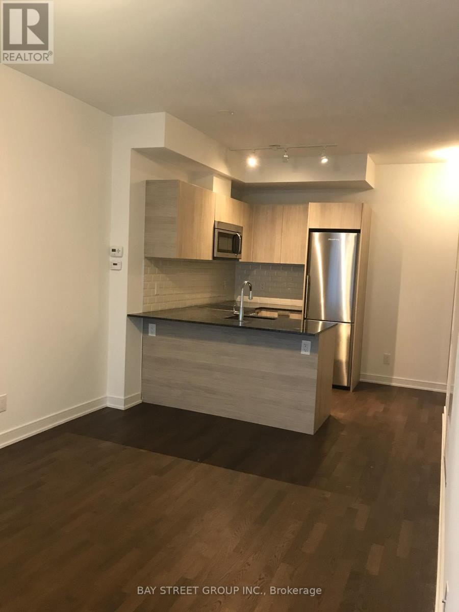 610-57 St Joseph Street, Toronto, ON, M5S 0C5 - 3