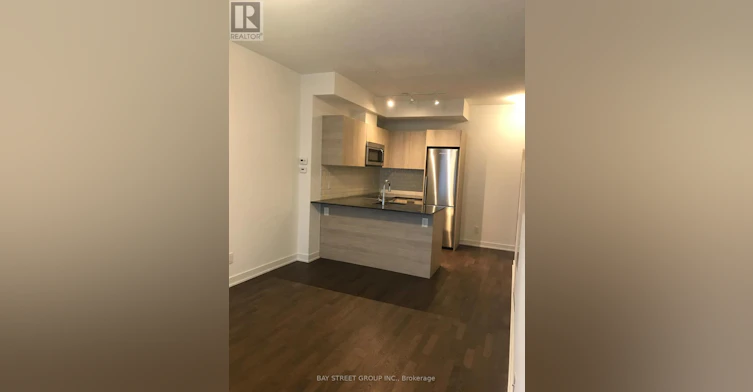 610-57 St Joseph Street, Toronto, ON, M5S 0C5 - 3
