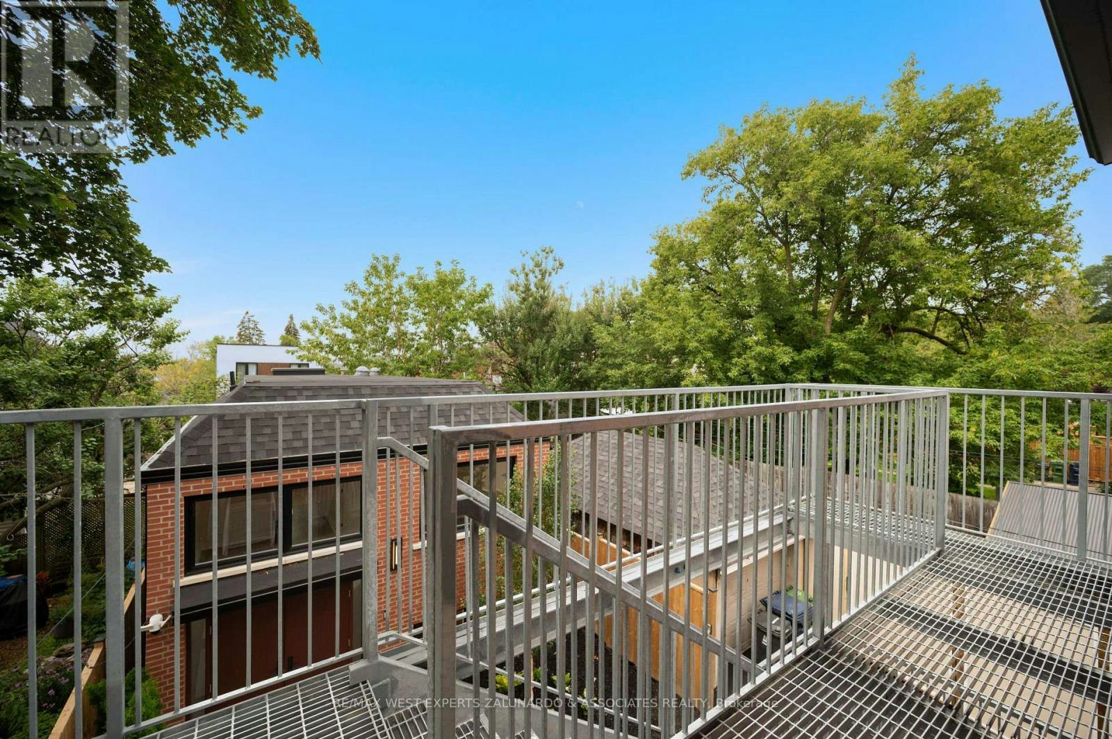 3-412 Glenholme Avenue, Toronto, ON, M6E 3E7 - 24