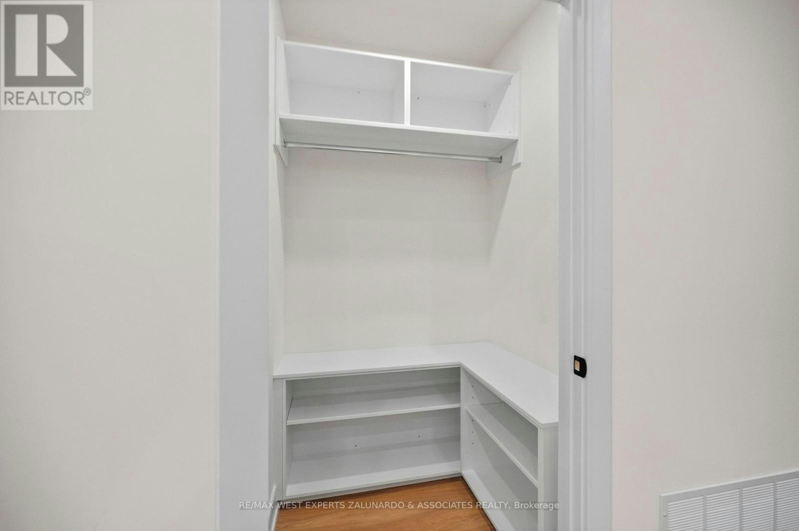 GARDEN SUITE-412 Glenholme Avenue, Toronto, ON, M6E 3E7 - 16
