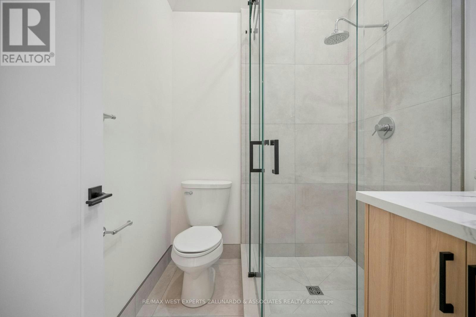 GARDEN SUITE-412 Glenholme Avenue, Toronto, ON, M6E 3E7 - 30