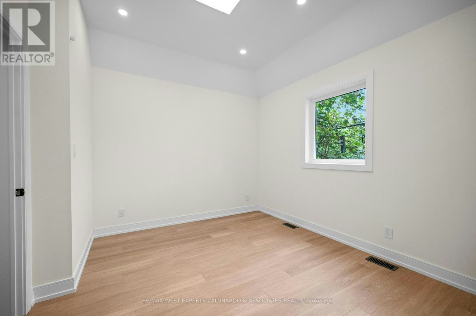 GARDEN SUITE-412 Glenholme Avenue, Toronto, ON, M6E 3E7 - 27