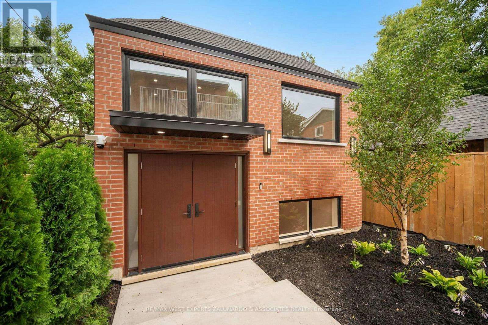 GARDEN SUITE-412 Glenholme Avenue, Toronto, ON, M6E 3E7 - 3