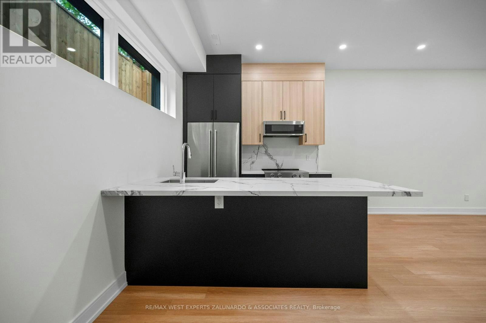 GARDEN SUITE-412 Glenholme Avenue, Toronto, ON, M6E 3E7 - 8
