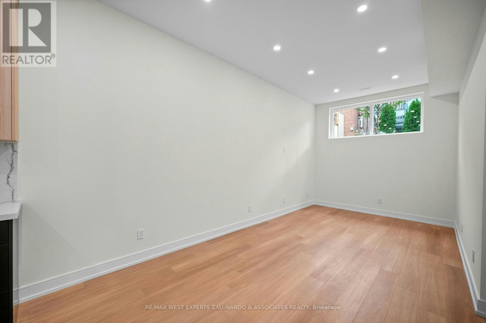 GARDEN SUITE-412 Glenholme Avenue, Toronto, ON, M6E 3E7 - 11