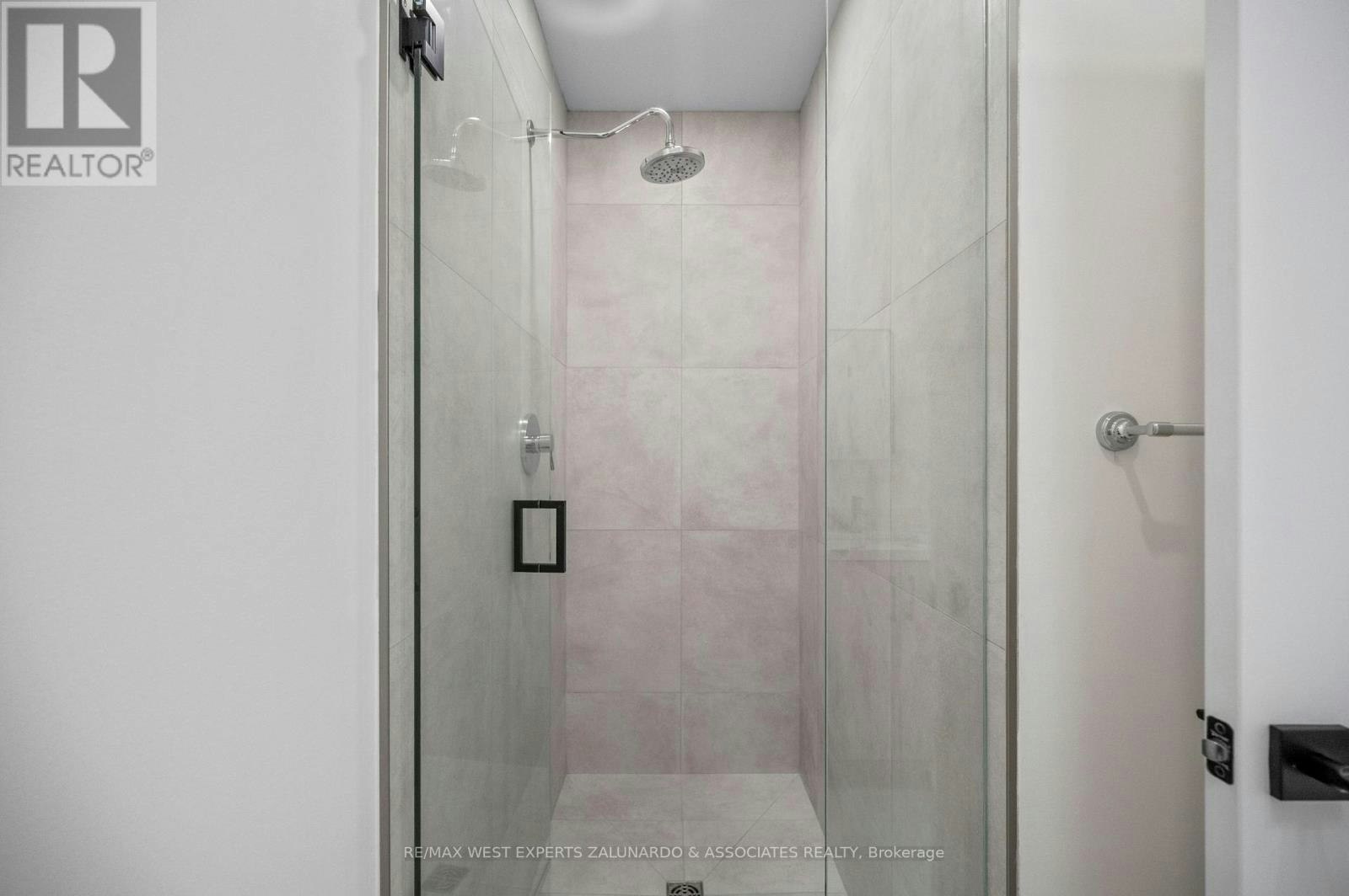 GARDEN SUITE-412 Glenholme Avenue, Toronto, ON, M6E 3E7 - 23