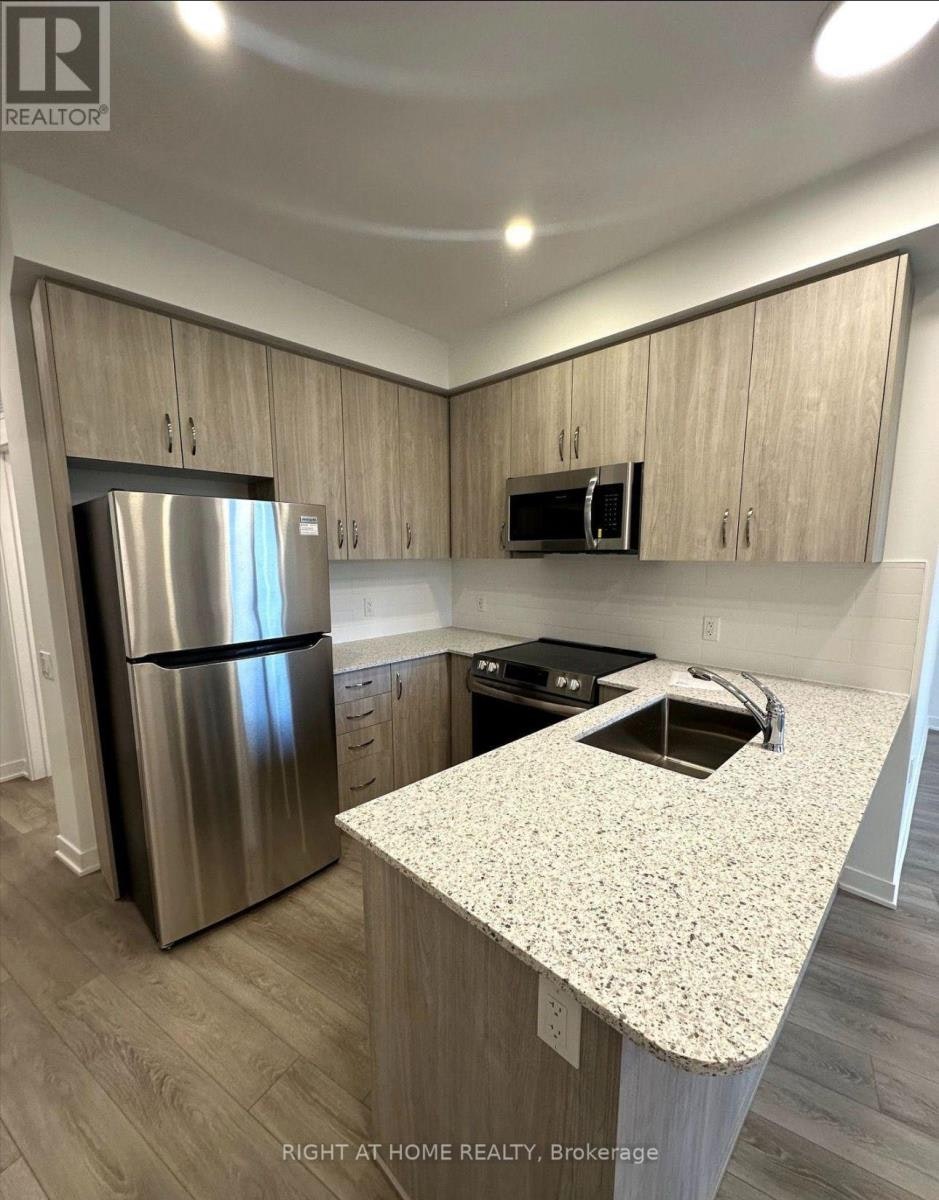 401-385 Arctic Red Drive, Oshawa, ON, L1L 0W9 - 3