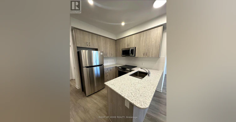 401-385 Arctic Red Drive, Oshawa, ON, L1L 0W9 - 3