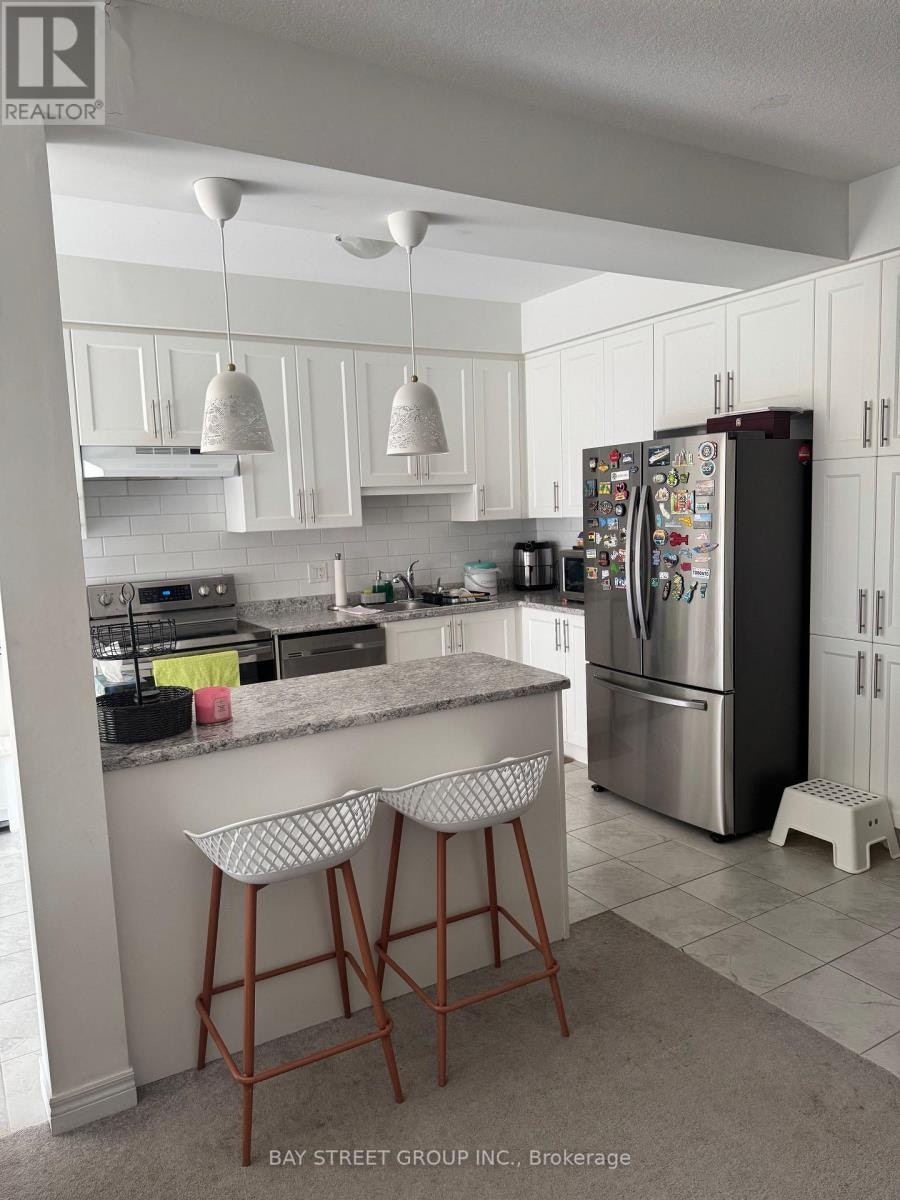 61 Beasley Grove, Hamilton, ON, L9K 0J7 - 6