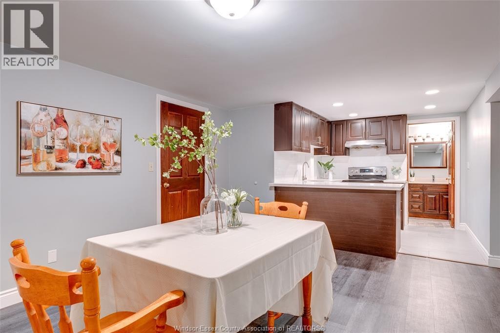 824 Lake Trail, Windsor, ON, N9G 2M8 - 35