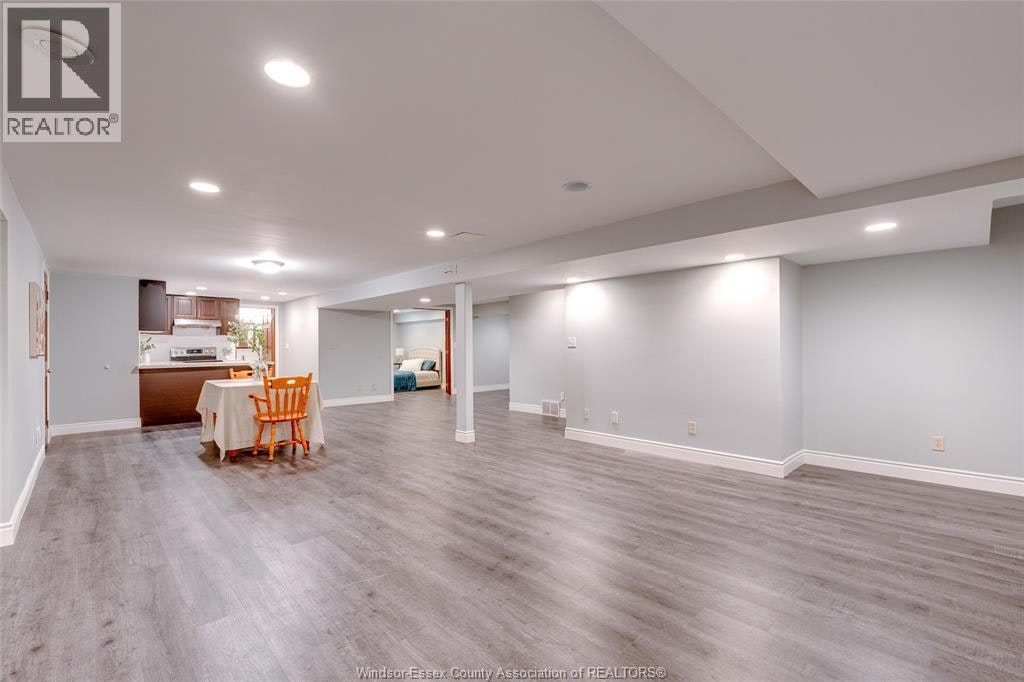 824 Lake Trail, Windsor, ON, N9G 2M8 - 30