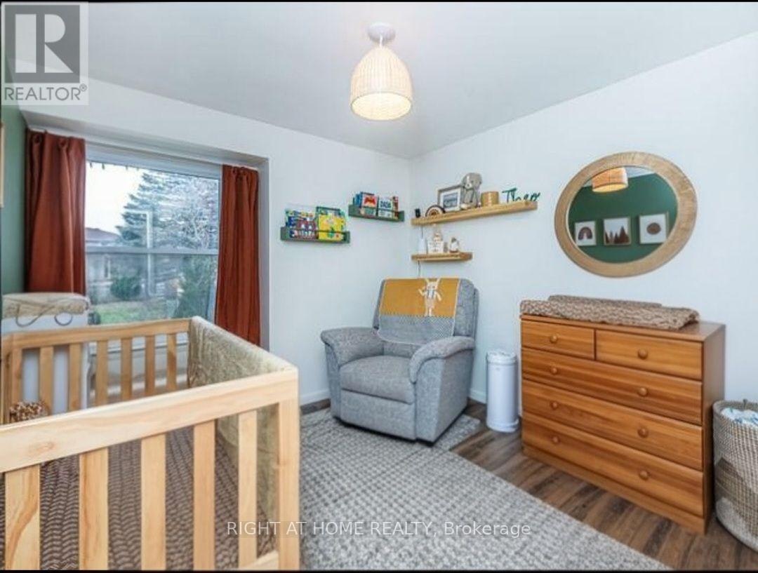 UPPER-90 Chapple Hill Road S, London, ON, N6G 2H3 - 11