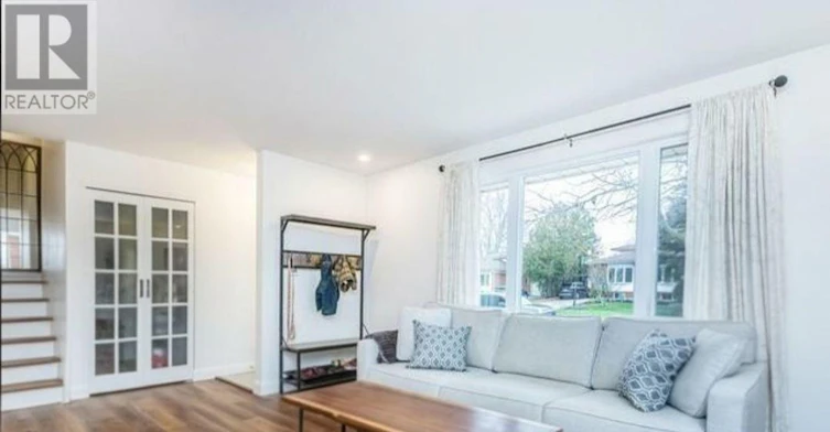 UPPER-90 Chapple Hill Road S, London, ON, N6G 2H3 - 2