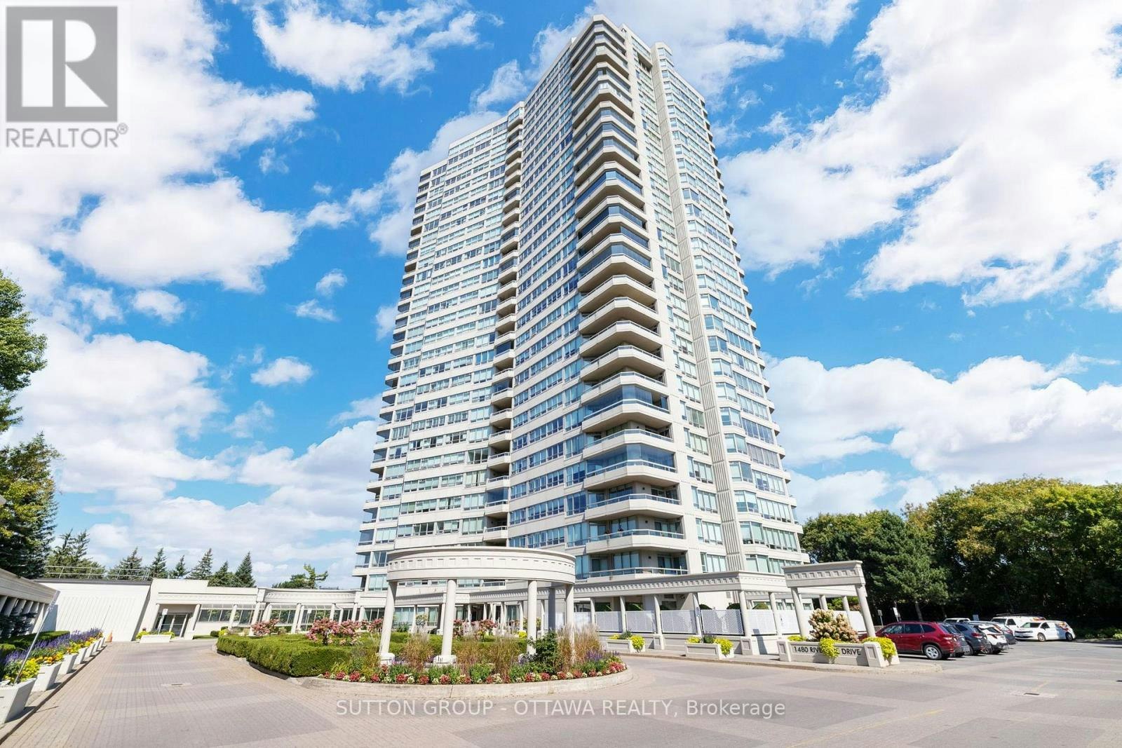 803-1480 Riverside Drive, Ottawa, ON, K1G 5H2