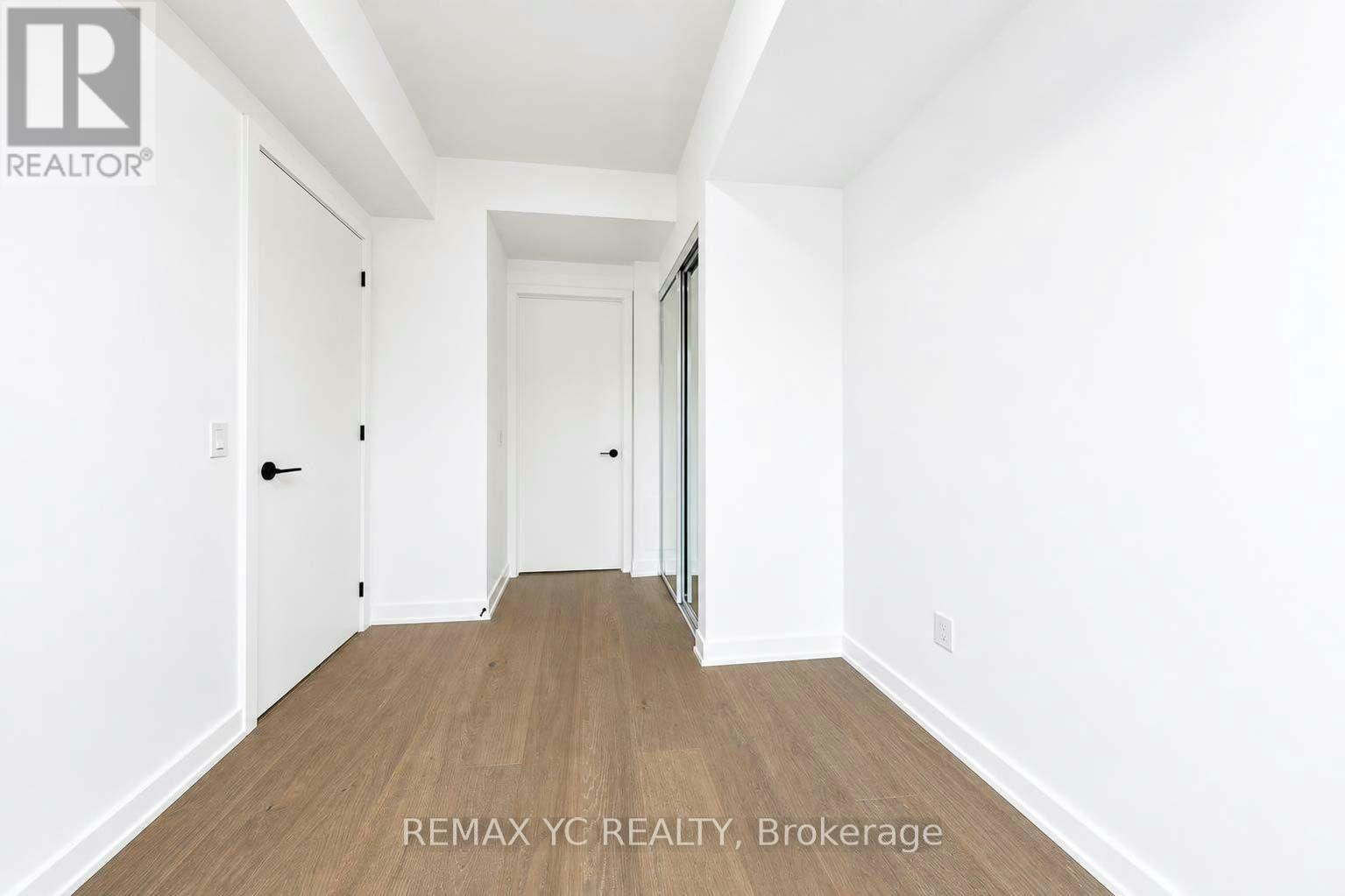 725-91 Montclair Avenue, Toronto, ON, M5P 0B1 - 8