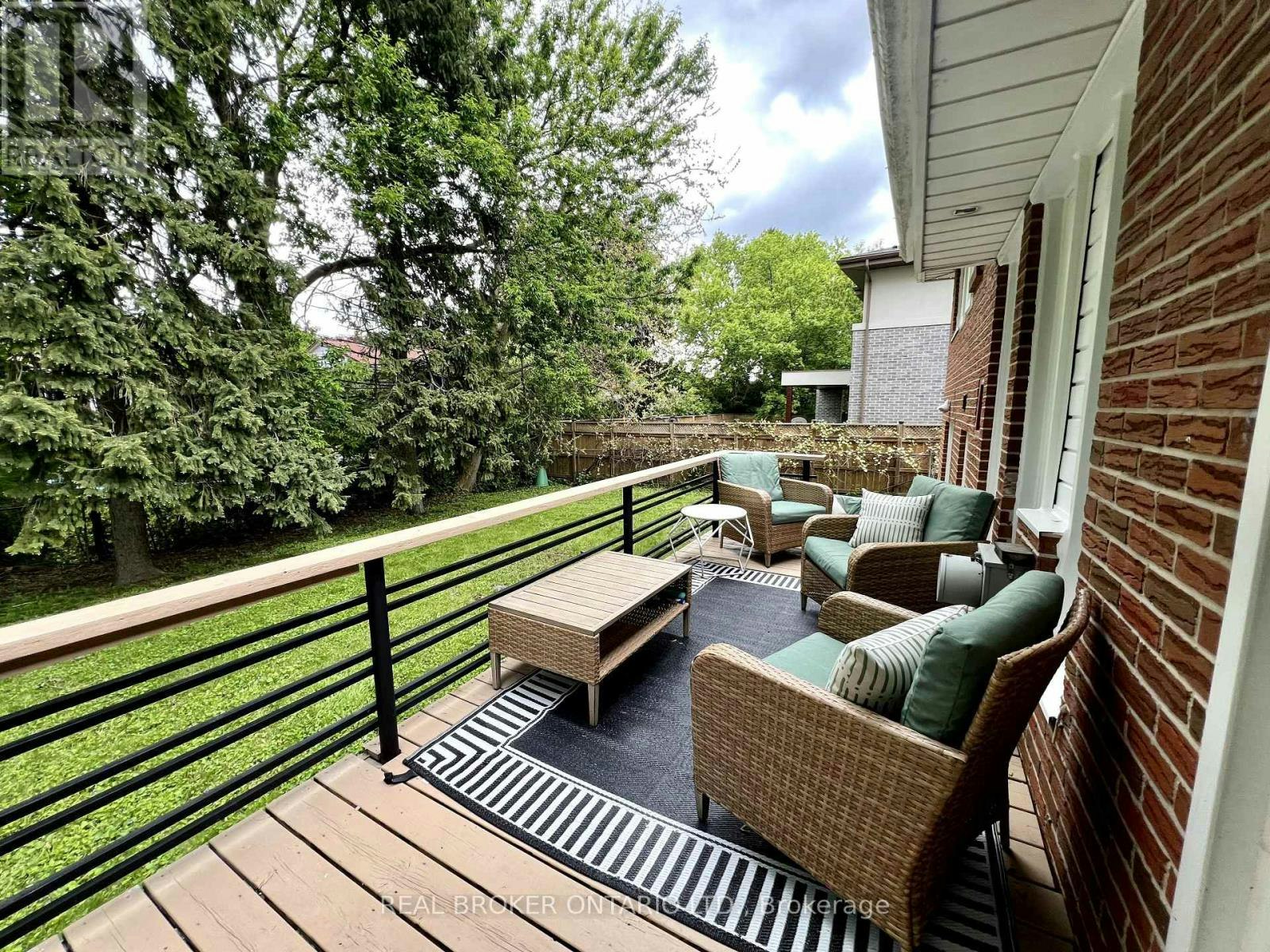 51 Castlemere Crescent, Toronto, ON, M1W 1K4 - 21