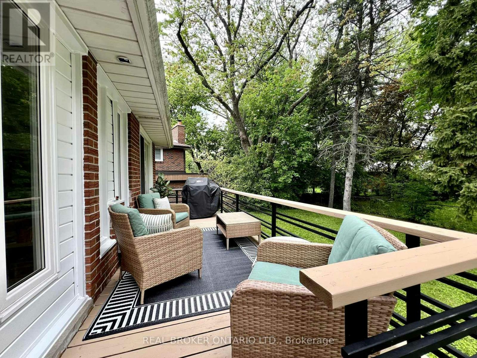 51 Castlemere Crescent, Toronto, ON, M1W 1K4 - 23