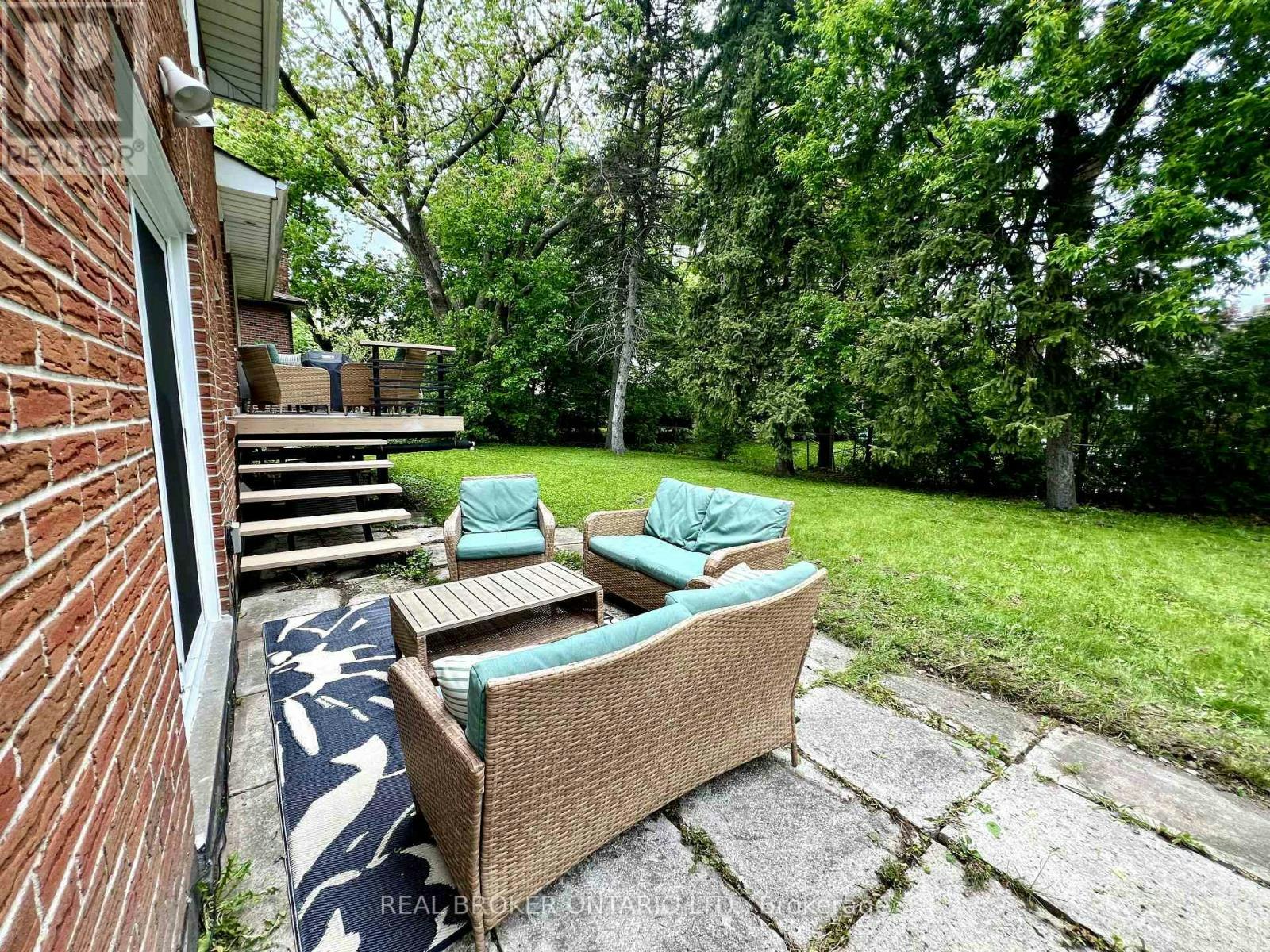 51 Castlemere Crescent, Toronto, ON, M1W 1K4 - 24