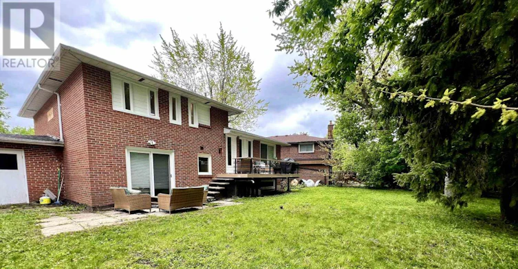 51 Castlemere Crescent, Toronto, ON, M1W 1K4 - 26