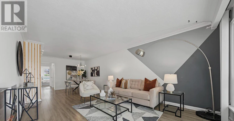 UPPER-1 Cameo Crescent, Toronto, ON, M6N 2K4 - 7