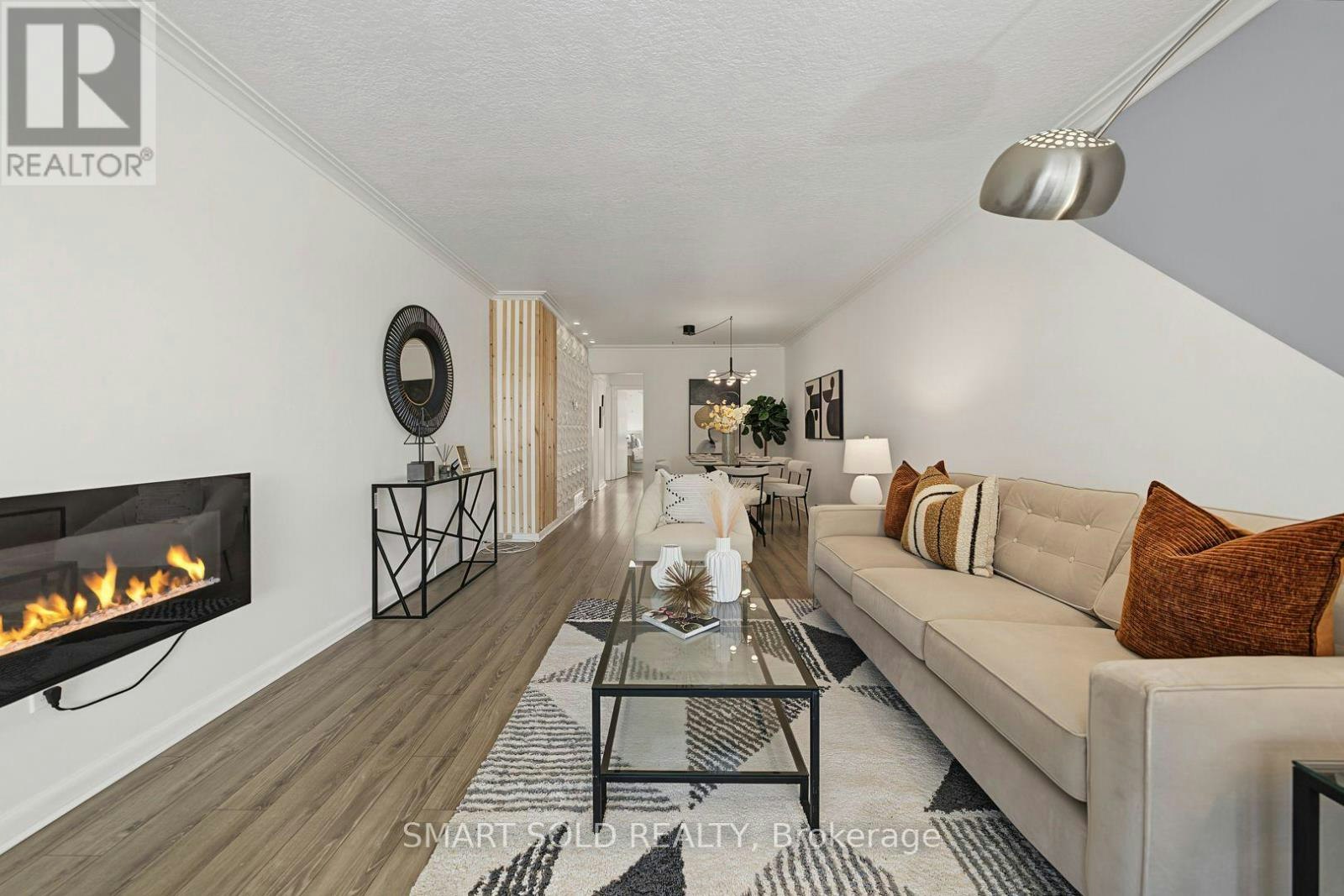 UPPER-1 Cameo Crescent, Toronto, ON, M6N 2K4 - 6