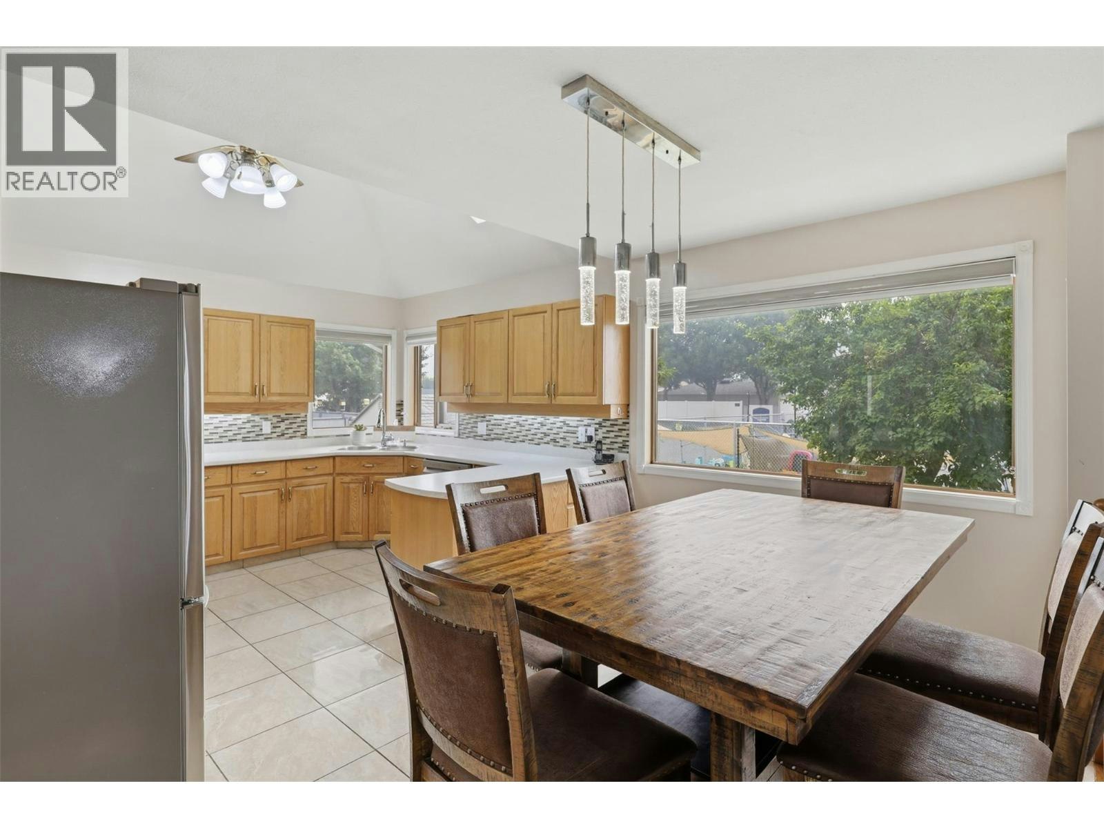 864 Nicolani Drive, Kamloops, BC, V2B 5B3 - 16