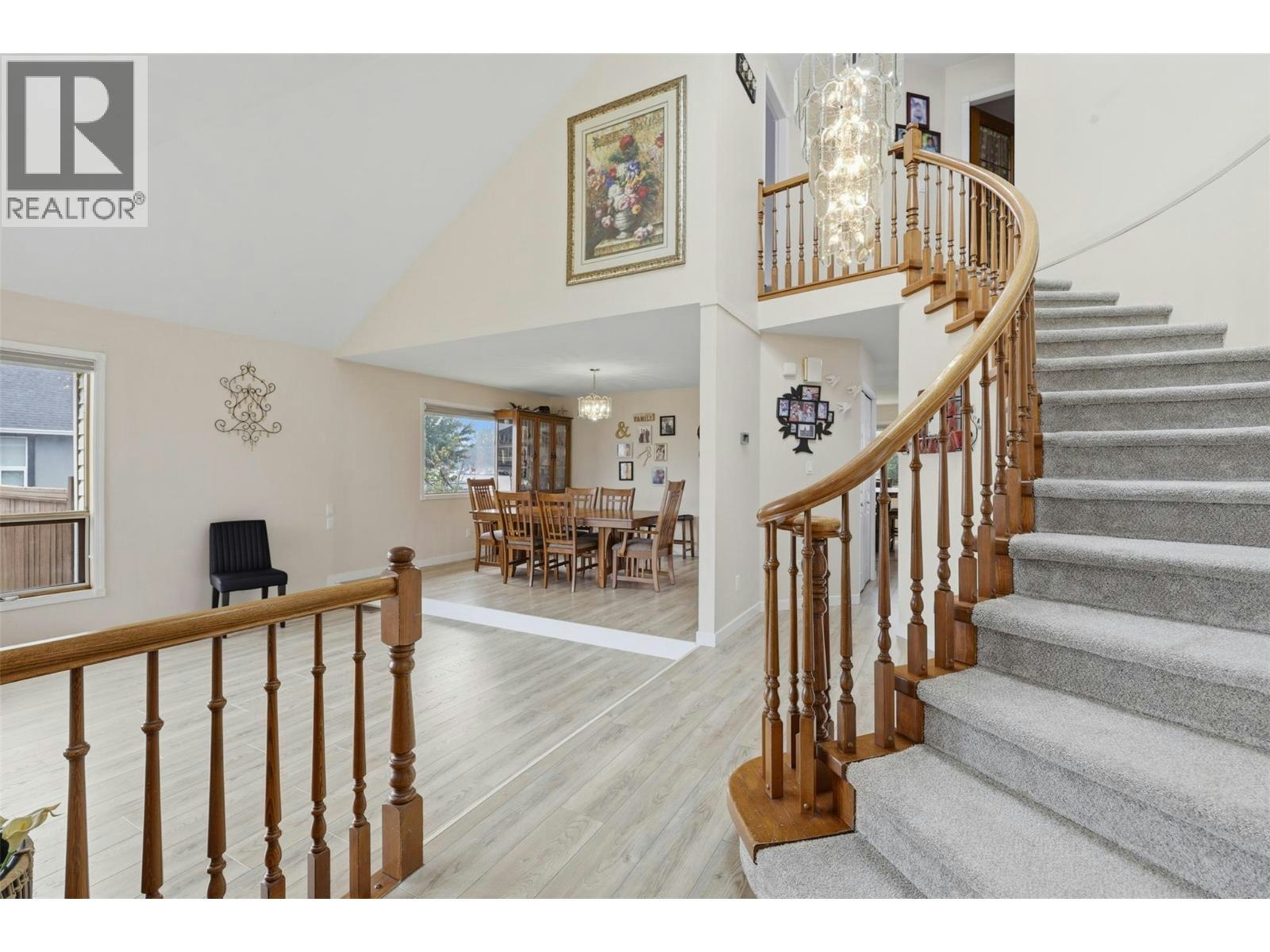 864 Nicolani Drive, Kamloops, BC, V2B 5B3 - 5