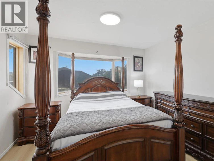 864 Nicolani Drive, Kamloops, BC, V2B 5B3 - 36