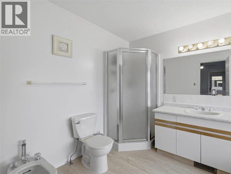 864 Nicolani Drive, Kamloops, BC, V2B 5B3 - 31