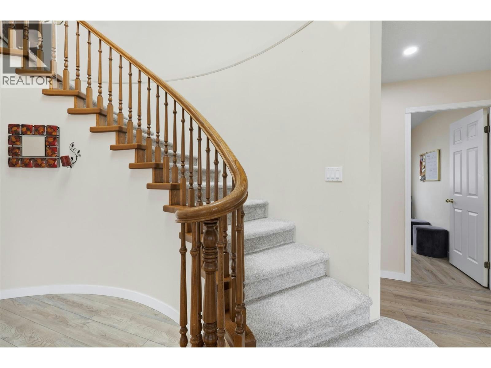 864 Nicolani Drive, Kamloops, BC, V2B 5B3 - 28