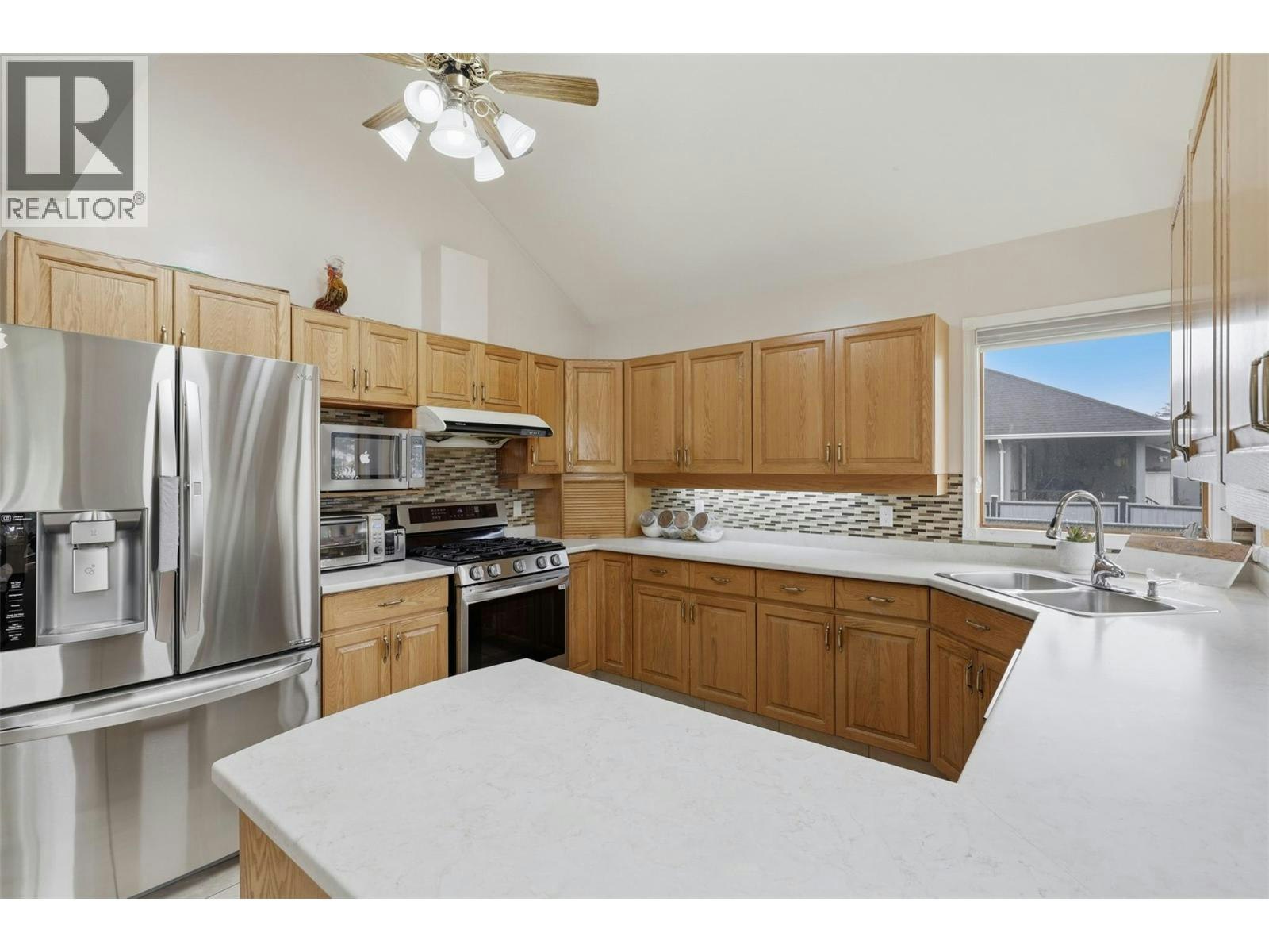 864 Nicolani Drive, Kamloops, BC, V2B 5B3 - 19