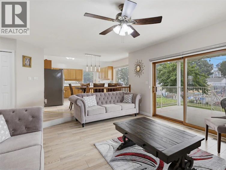 864 Nicolani Drive, Kamloops, BC, V2B 5B3 - 13