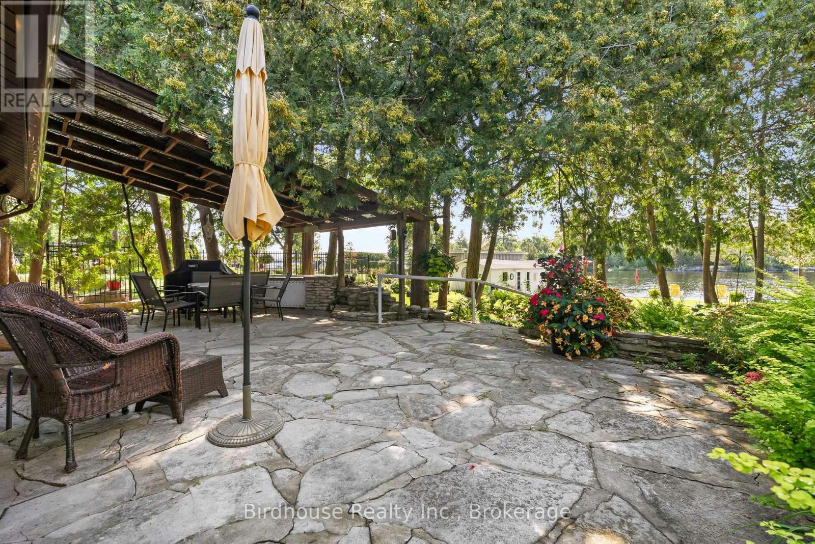 99 Riverside Drive, Kawartha Lakes, ON, K0M 1A0 - 9