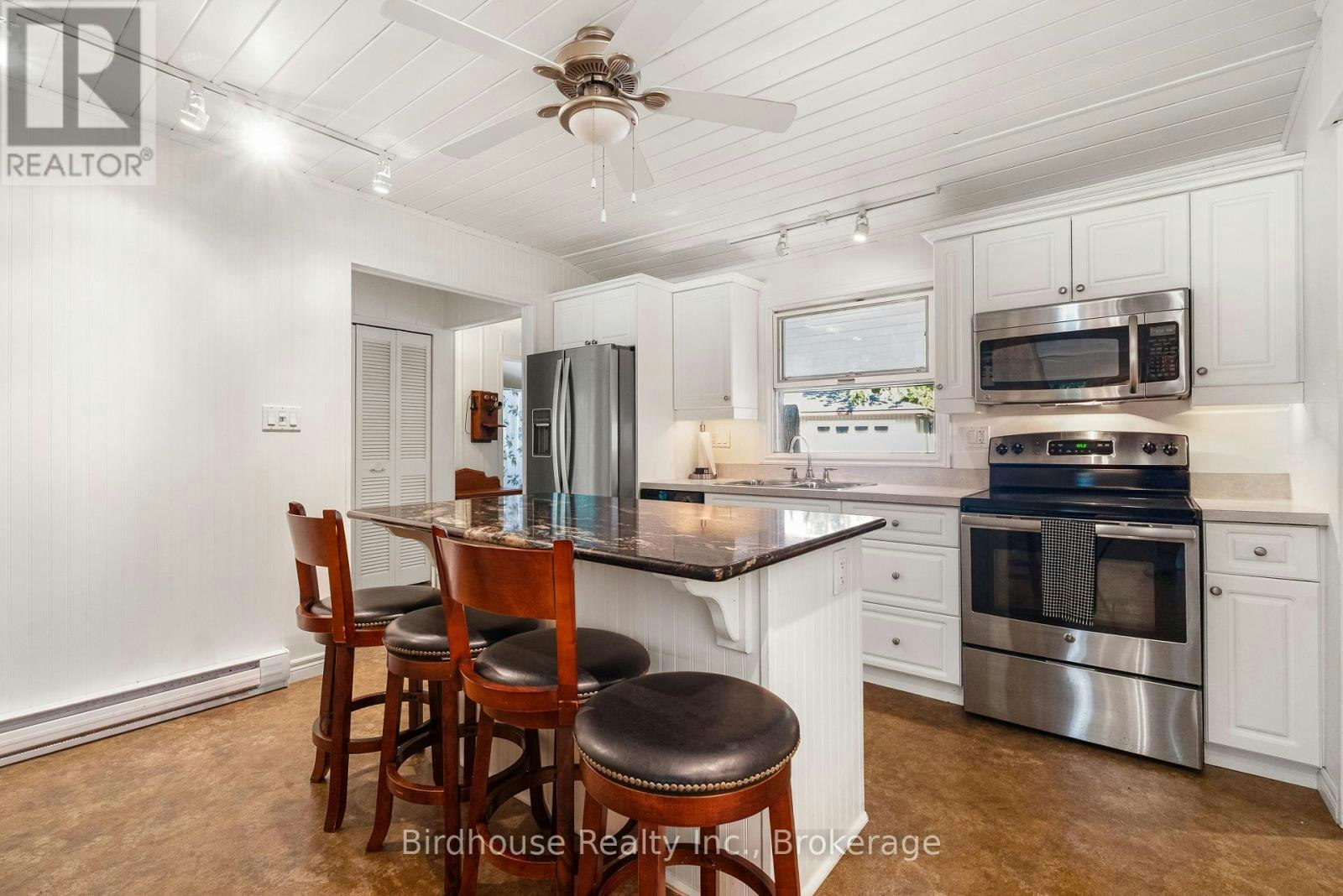 99 Riverside Drive, Kawartha Lakes, ON, K0M 1A0 - 22