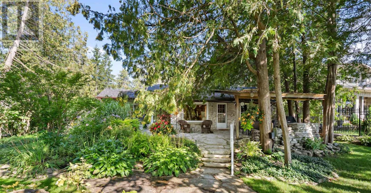 99 Riverside Drive, Kawartha Lakes, ON, K0M 1A0 - 8