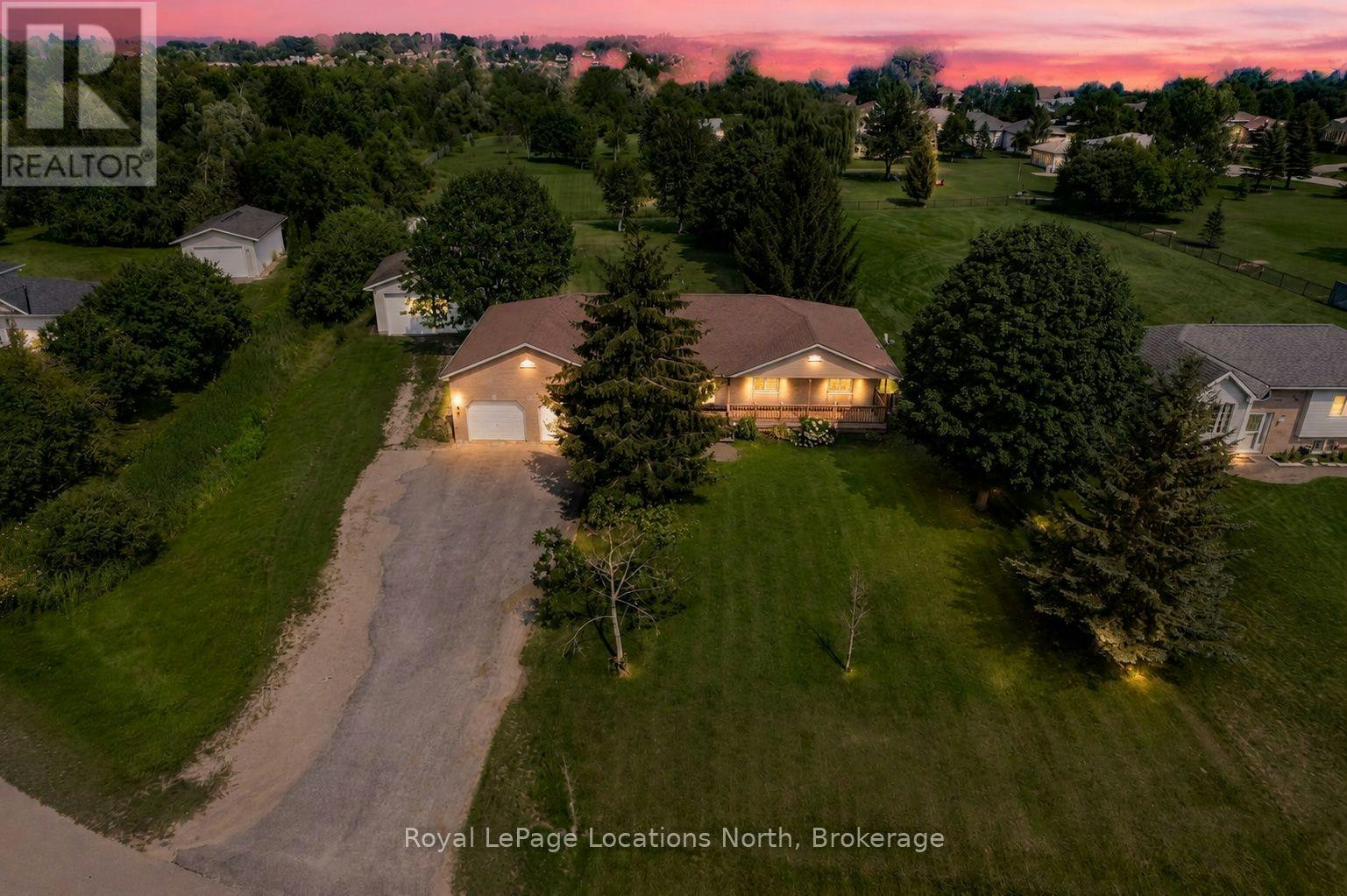 28 Marl Creek Drive, Springwater, ON, L0L 2K0