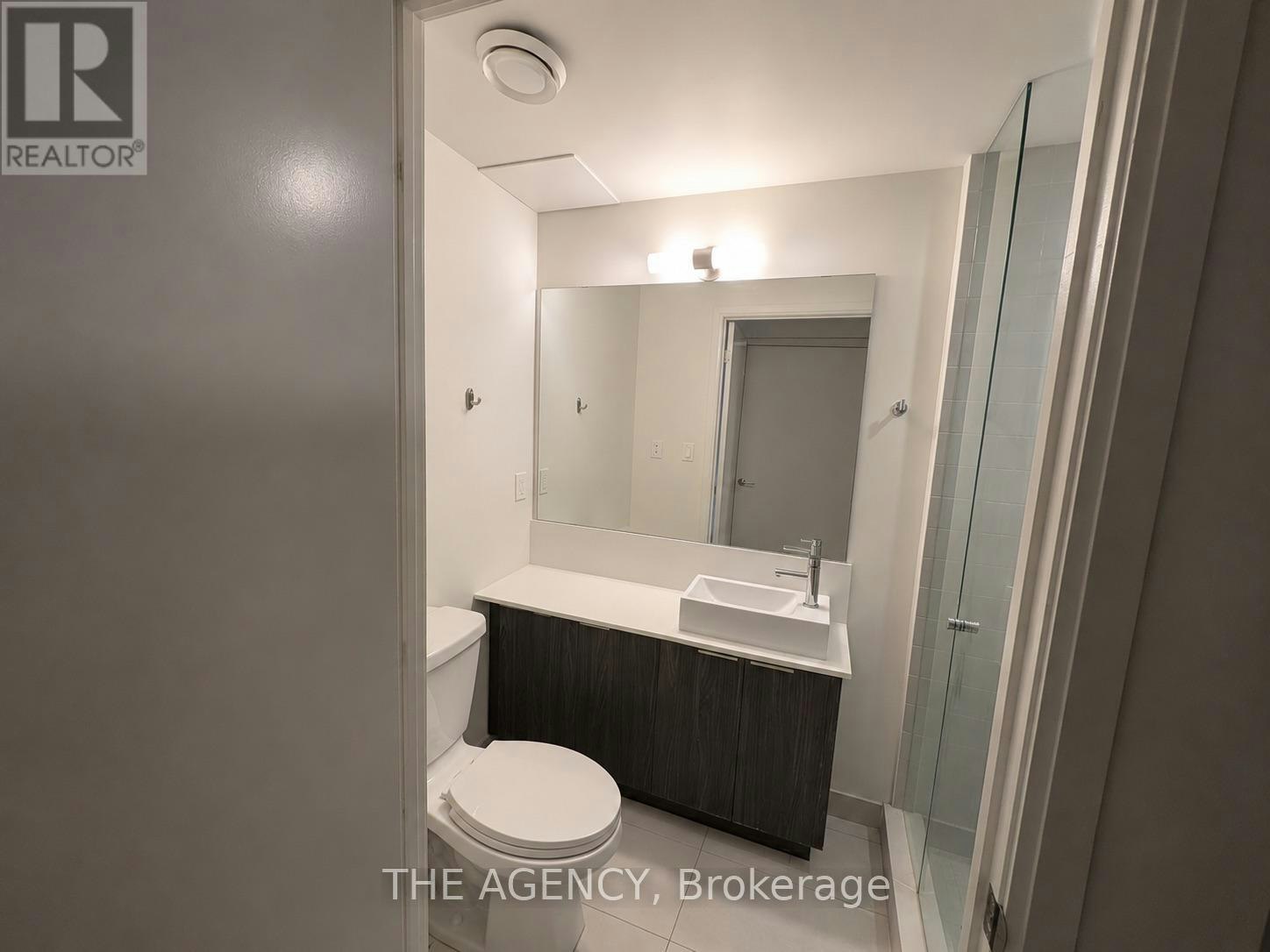 1415W-27 Bathurst Street, Toronto, ON, M5V 0R1 - 5