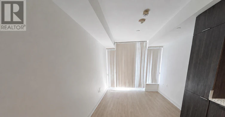 1415W-27 Bathurst Street, Toronto, ON, M5V 0R1 - 2