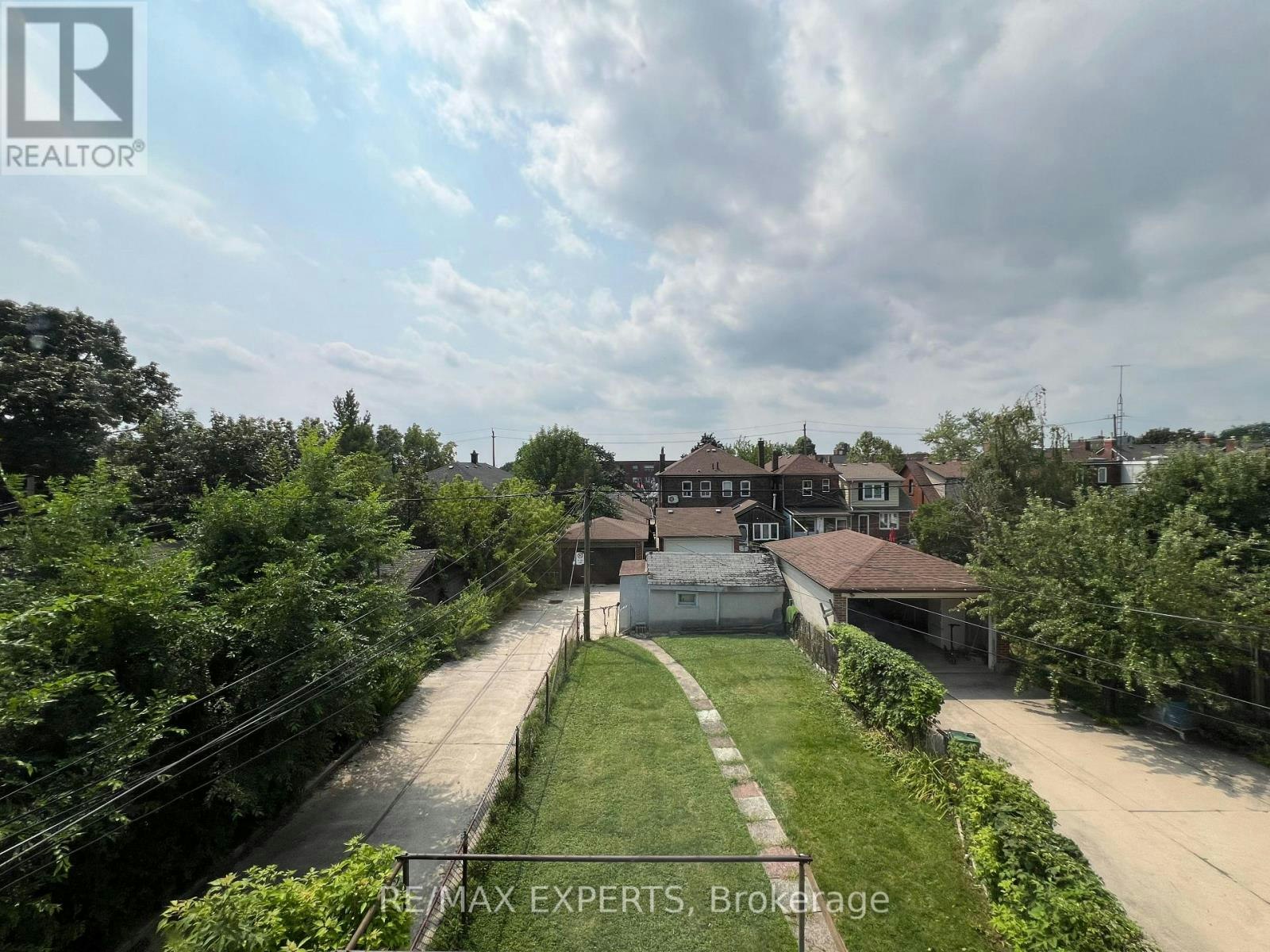 2ND FLOOR-366 Lauder Avenue, Toronto, ON, M6E 3H8 - 20