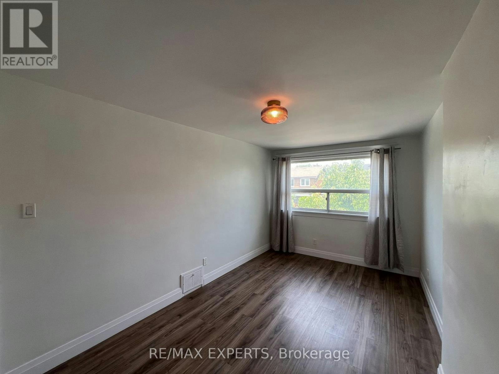 2ND FLOOR-366 Lauder Avenue, Toronto, ON, M6E 3H8 - 7