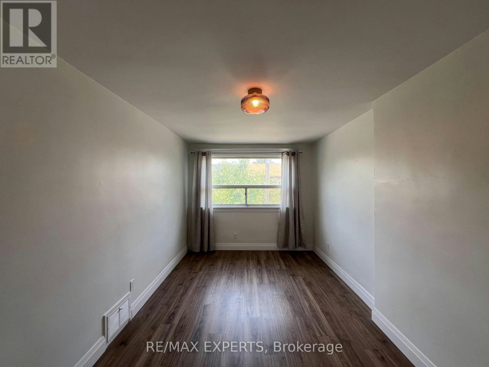 2ND FLOOR-366 Lauder Avenue, Toronto, ON, M6E 3H8 - 6