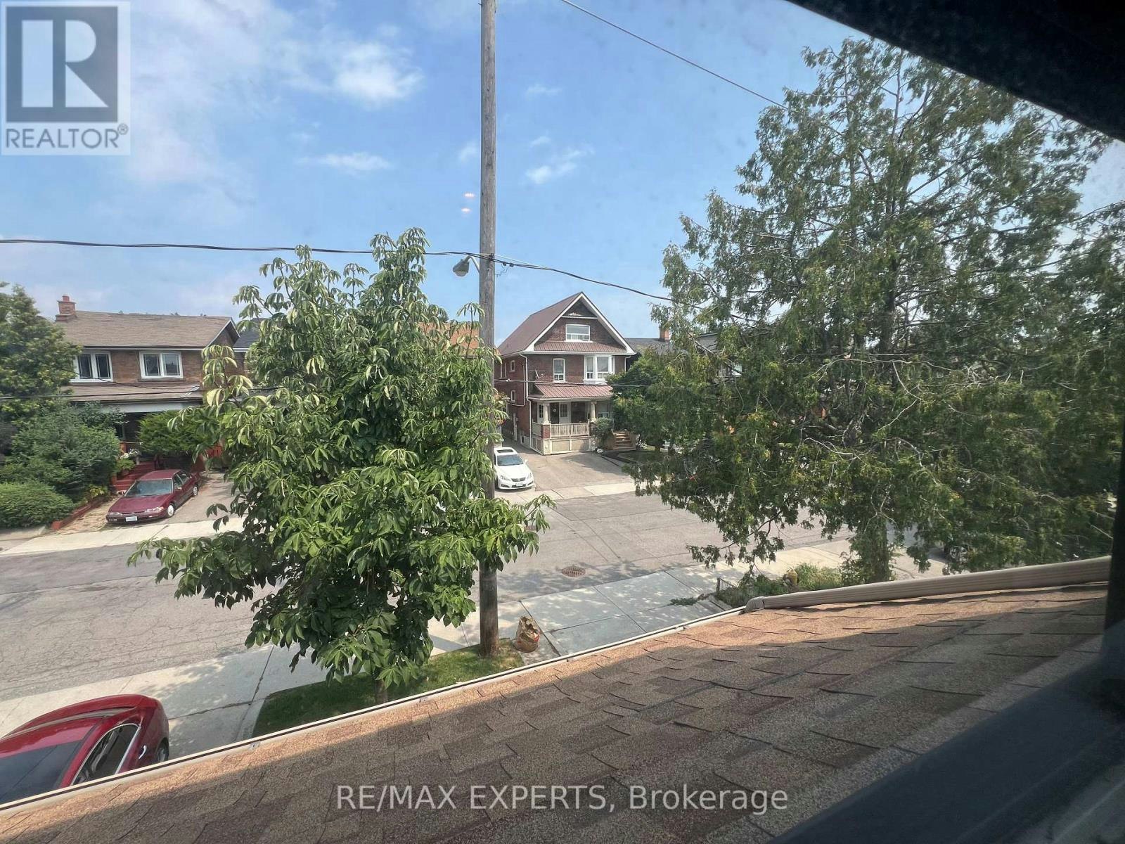 2ND FLOOR-366 Lauder Avenue, Toronto, ON, M6E 3H8 - 11