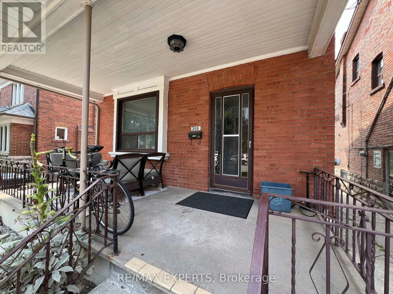 2ND FLOOR-366 Lauder Avenue, Toronto, ON, M6E 3H8 - 2